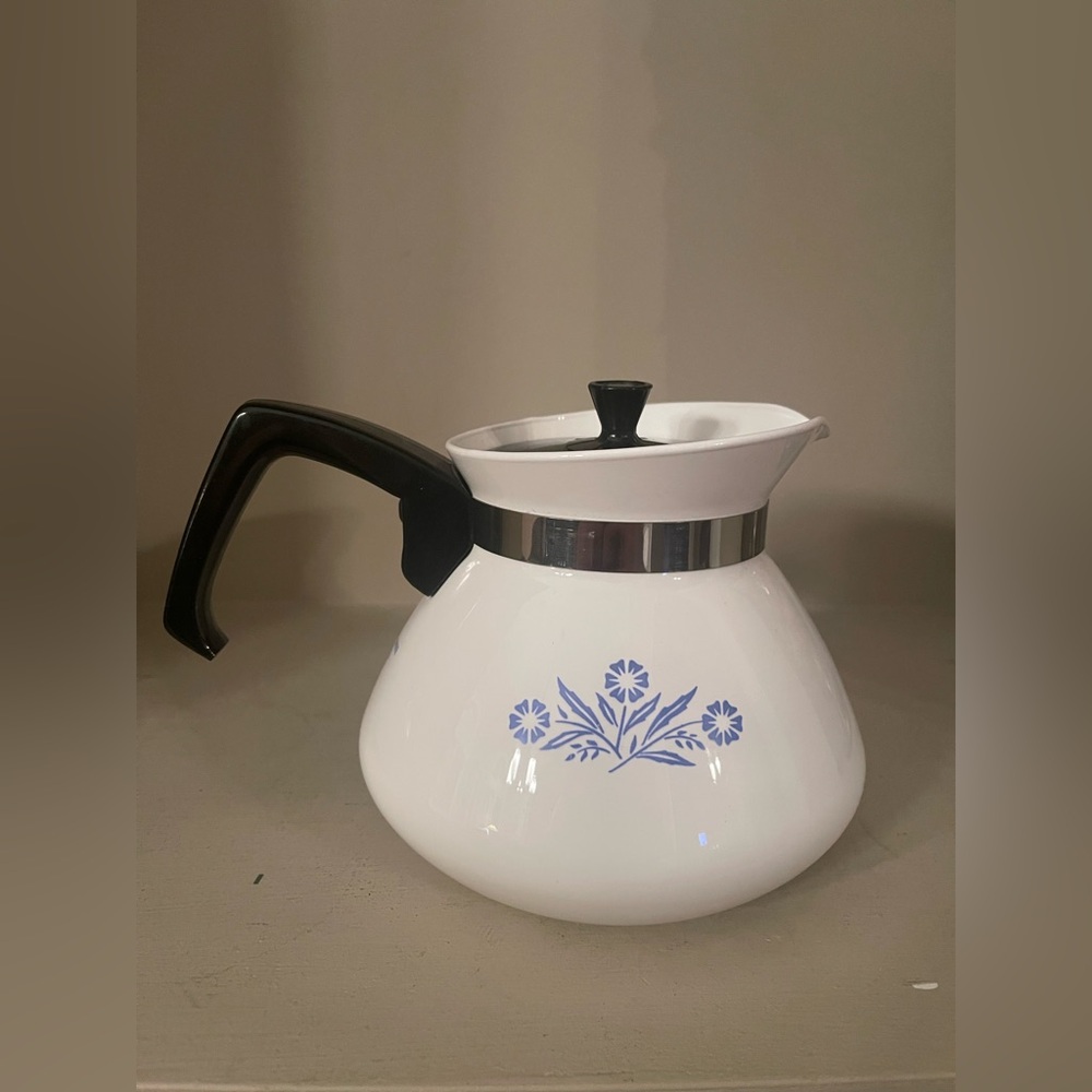 Rare Backstamp Vintage Corning Ware Blue Cornflower 6 cup Coffee Teapot w/ Lid